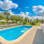 Villa Luca *