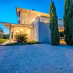 Villa Luca Vrsi